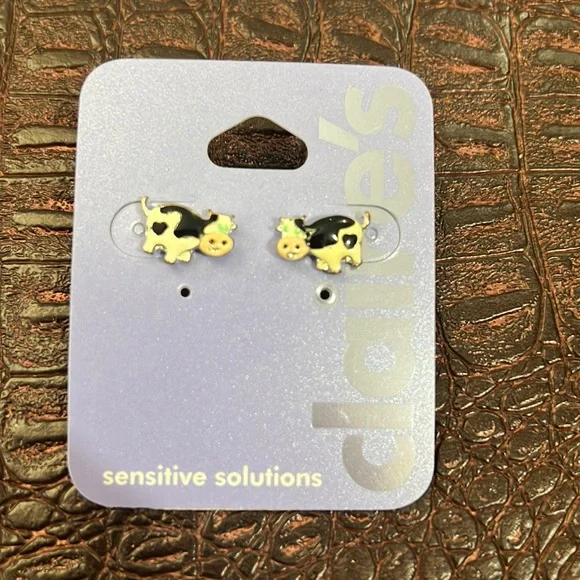 Cow earrings claire's on sale